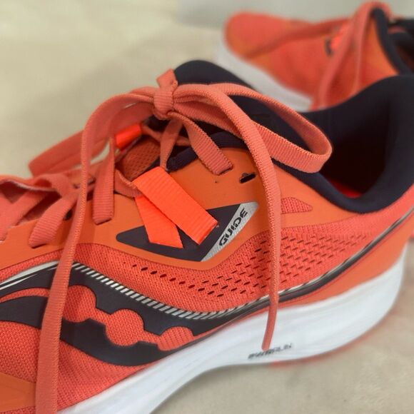 Saucony Sneakers Shoes Women’s Size 10.5 Orange Running Guide S10684-16 - Picture 11 of 11